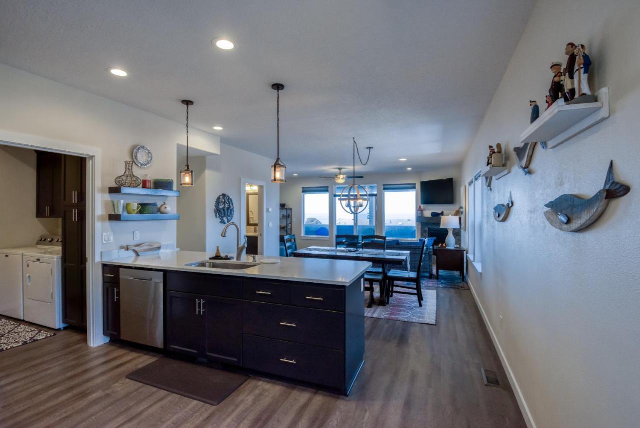 Oceanview Townhome - Pet Friendly - Sleeps 6 - King 迪波湾 外观 照片